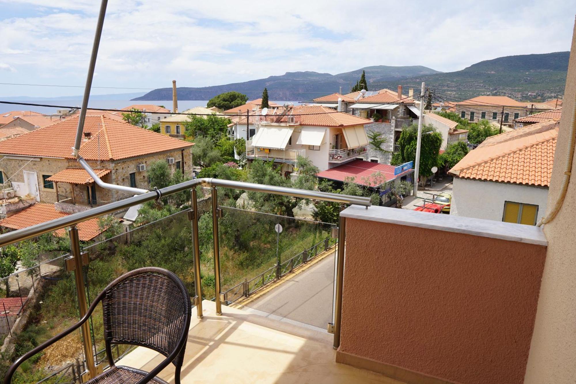 Sea And Sun Apartments 303 Ιδιωτικό Διαμέρισμα Kardamýli Eksteriør bilde