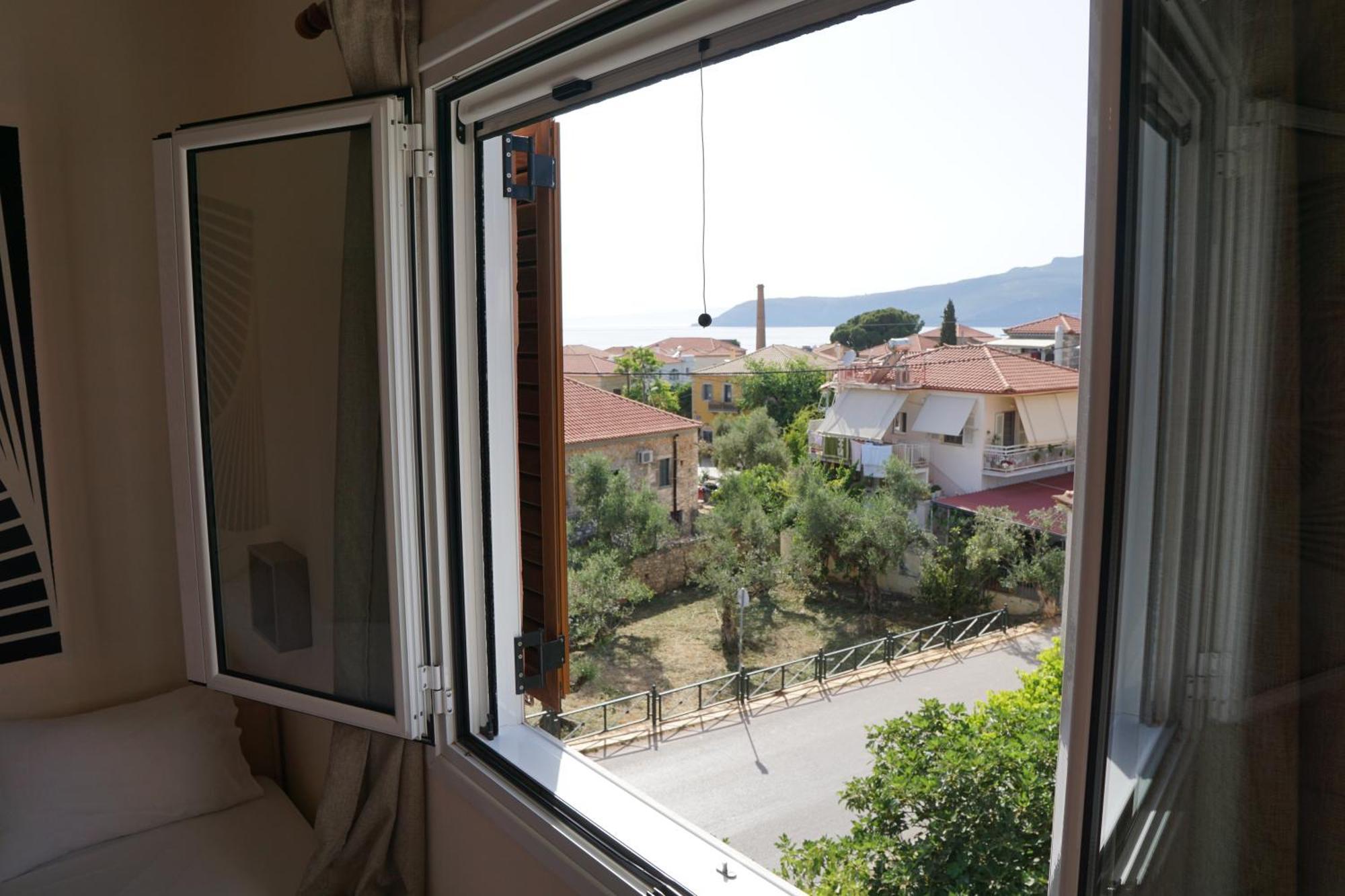 Sea And Sun Apartments 303 Ιδιωτικό Διαμέρισμα Kardamýli Eksteriør bilde