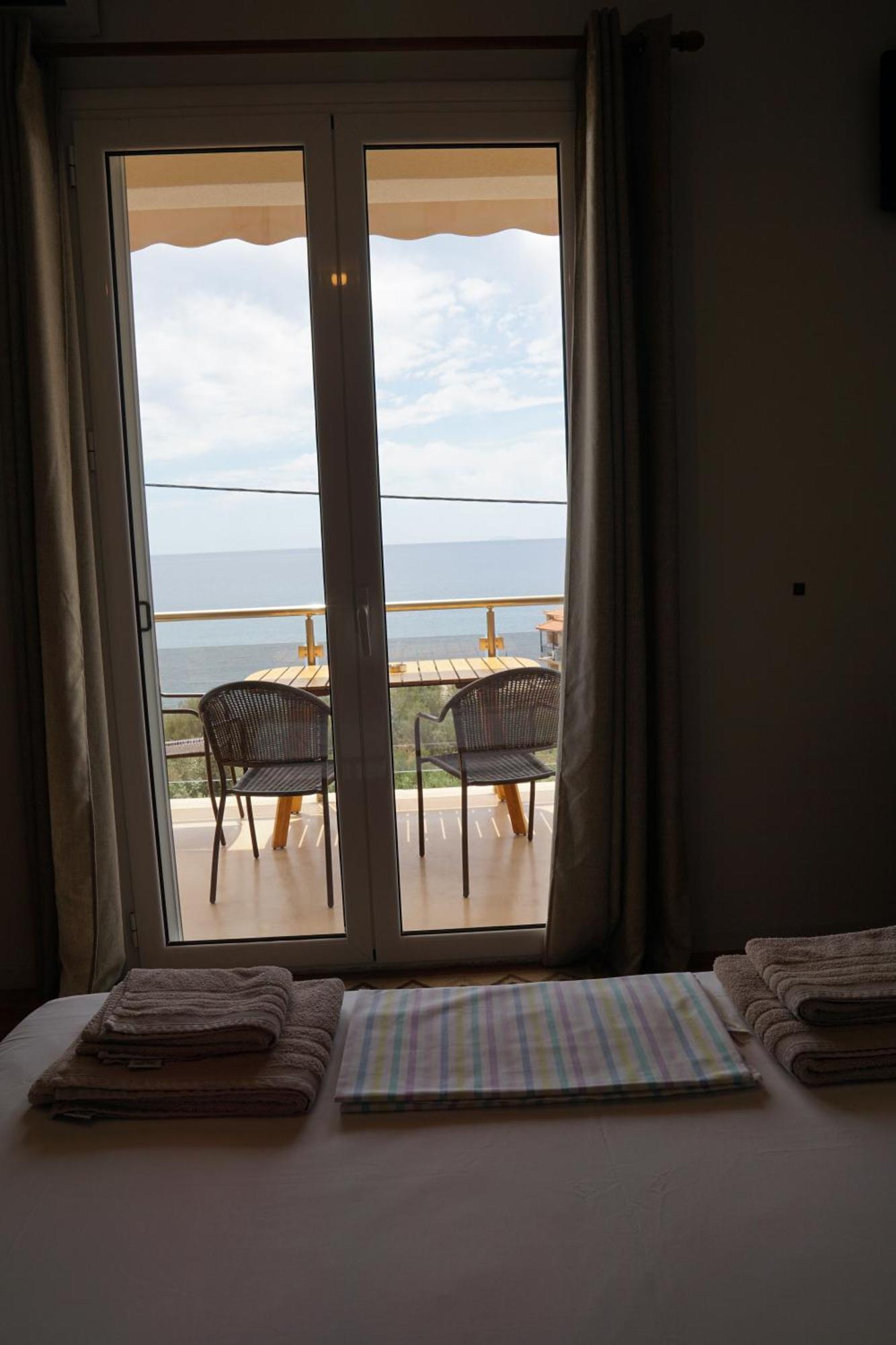 Sea And Sun Apartments 303 Ιδιωτικό Διαμέρισμα Kardamýli Eksteriør bilde