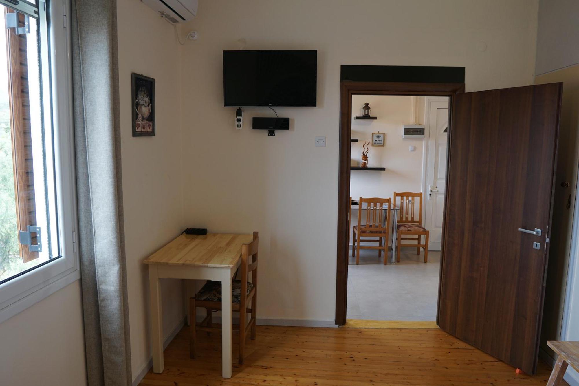 Sea And Sun Apartments 303 Ιδιωτικό Διαμέρισμα Kardamýli Eksteriør bilde
