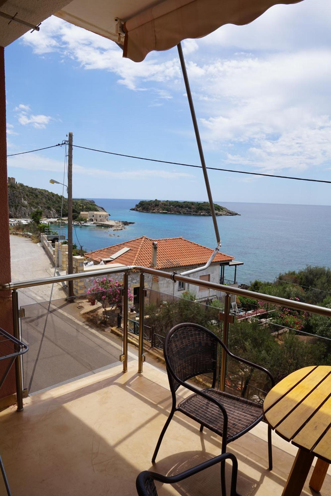 Sea And Sun Apartments 303 Ιδιωτικό Διαμέρισμα Kardamýli Eksteriør bilde